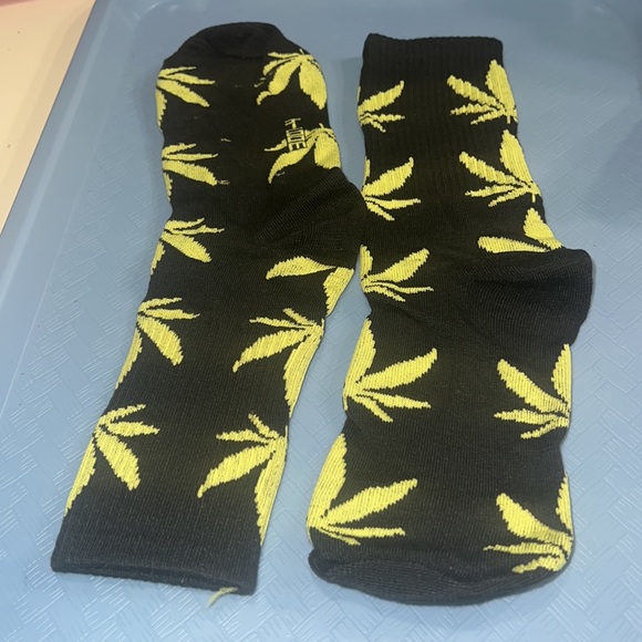 Unisex Mary Jane Weed socks - Picture 2 of 3